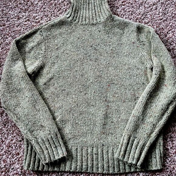 Carolyn Taylor Turtleneck Sweater - Picture 1 of 5